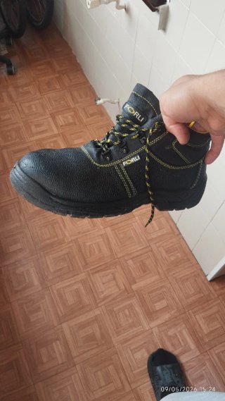 Botas de seguridad FORLI negras y amarillas