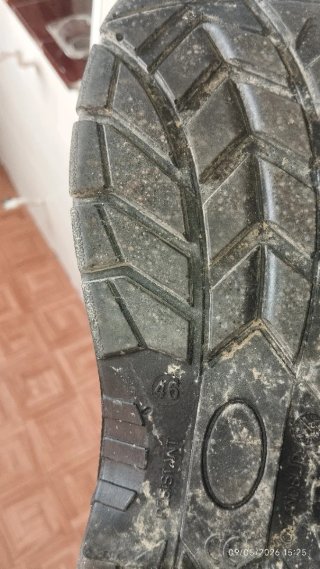 Botas de seguridad FORLI negras y amarillas