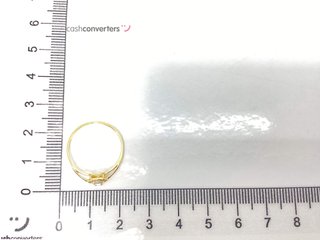 anillo oro 18k con piedra con diamante de laboratorio