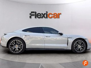 Porsche Taycan -