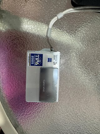 Cámara Sony Cyber-shot para reparar o piezas