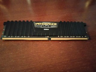 Memoria RAM Corsair 16GB DDR4