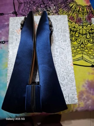 Manoletinas Zara con Joya ,forradas  raso.Talla 39