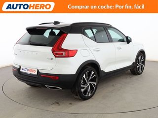 Volvo XC40 2.0 T5 R-Design AWD