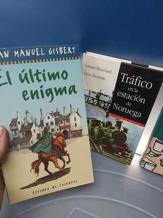 Lote 10 libros, cuentos, novelas juveniles