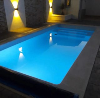 Piscinas de poliéster