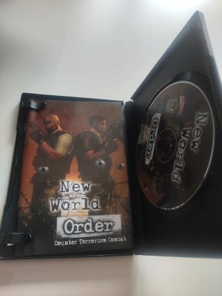 Pacchetto giochi PC Men of War+New World+FBI