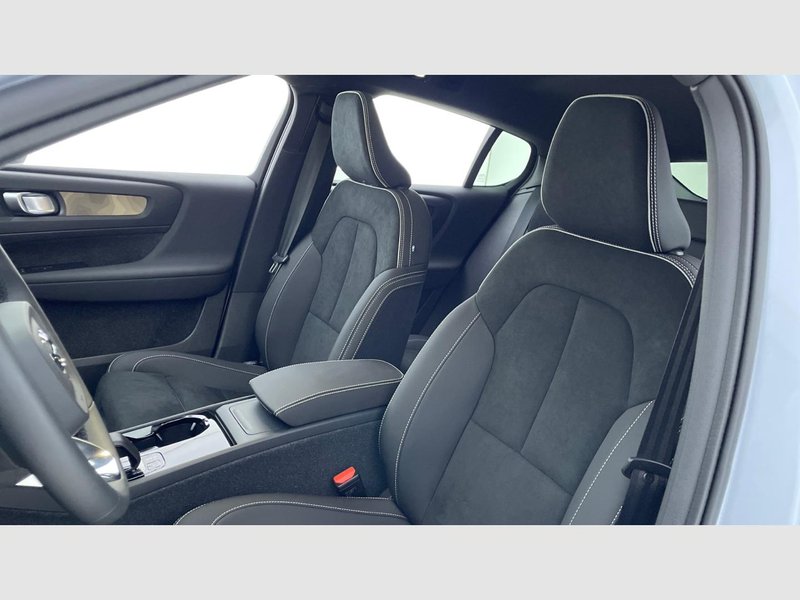 Volvo C40 2023, foto 9
