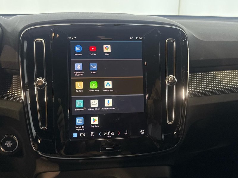 Volvo XC40 2025, foto 22