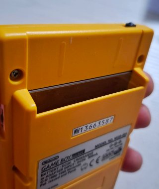 Nintendo Game Boy Pocket Giallo