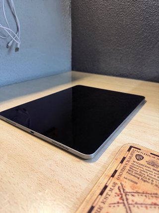 iPad Air 13 M3 128GB Plata con teclado de REGALO