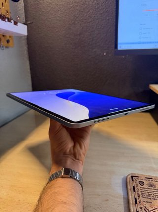 iPad Air 13 M3 128GB Plata con teclado de REGALO
