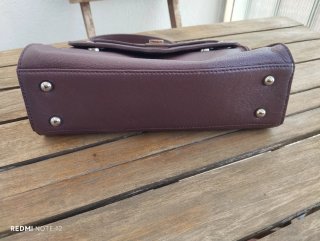 Bolso de piel marrón/morado