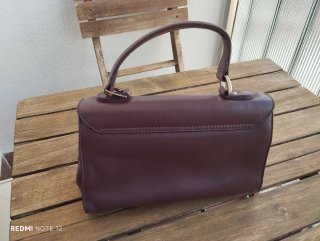 Bolso de piel marrón/morado