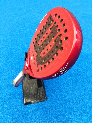 Pala Wilson Bela Pro V2.5 Roja