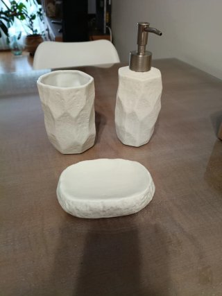 Dosificador jabón cerámica y blanco conjunto baño