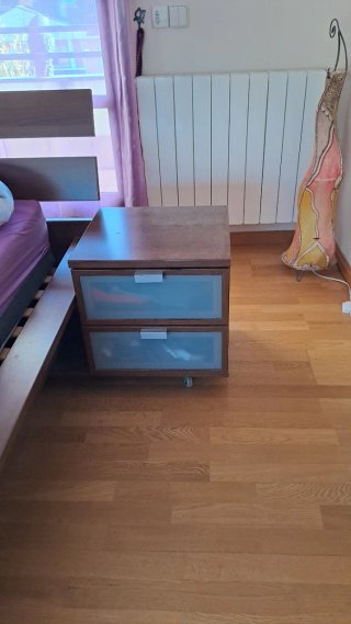 Estructura cama IKEA 150x200 + 2 mesillas