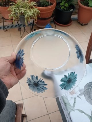 2 Ensaladeras de Cristal con motivos Flores Azul.