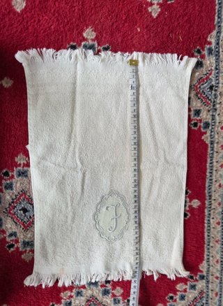 Asciugamano da bagno iniziale F
