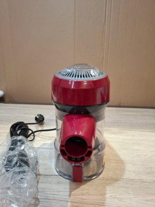 Aspiradora Vexilar  Blitz C8 600W Roja