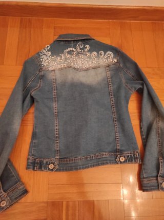 Chaqueta vaquera M con pedrería