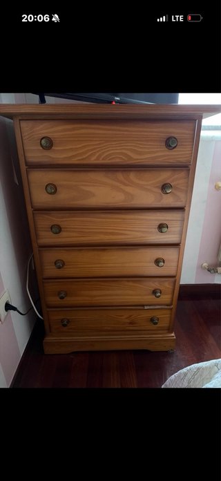 Cómoda de pino macizo