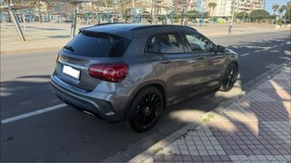Mercedes-Benz GLA 180 gasolina Gris Oscuro