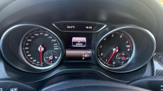 Mercedes-Benz GLA 180 gasolina Gris Oscuro