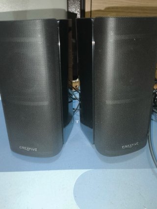 Altavoces Creative T100 Negro