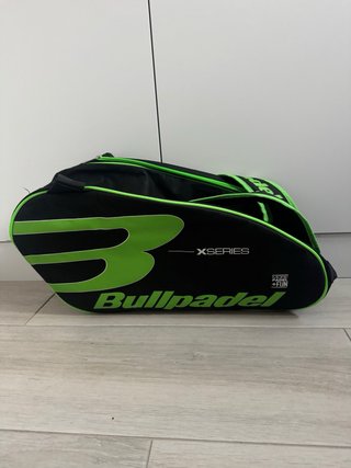 Head Alpha Pro y Bullpadel Vertex 02 + 2 paleteros