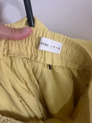 Conjunto Chaqueta y Pantalón Amarillo