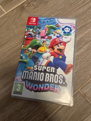 Nintendo Switch Sports + Funda Mario