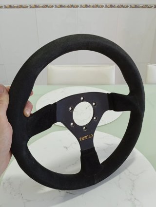 Volante Sparco R323