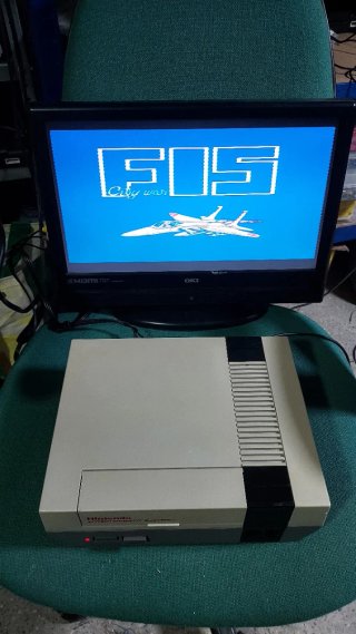 Nintendo NES multiregion con F-15 City War