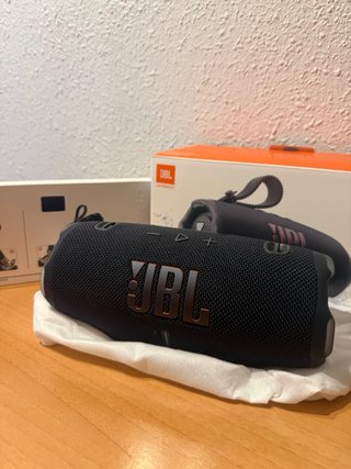 JBL Charge 6 — Sonido Pro con AI Boost — ¡Nuevo!