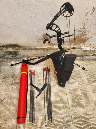 Attrezzatura completa per arco composto/pulegge