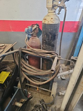 Carro para soplete con bombonas y mangueras