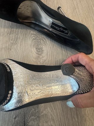 Zapatos de tacón Beverly Feldman negros