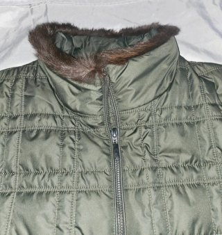 Chaqueta Lasserre acolchada verde talla 44