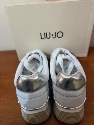 Scarpe Liu Jo bianche e argento