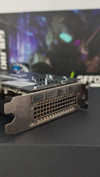 Tarjeta gráfica GALAKURO GeForce RTX 3060 12GB