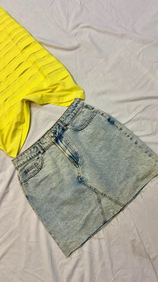 Conjunto Betty Barclay Top Amarillo y Falda