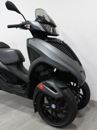 Piaggio MP3 300 Yourban