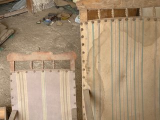 2 Mecedoras a restaurar.una grande y otra de niño.