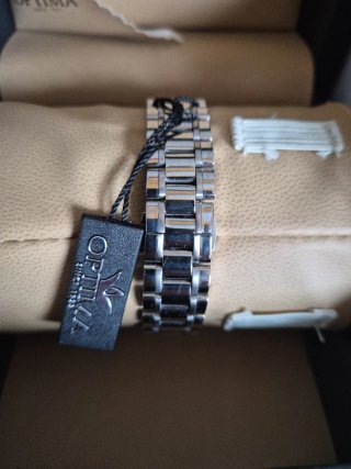 Orologio donna Optima Swiss nero con cristalli