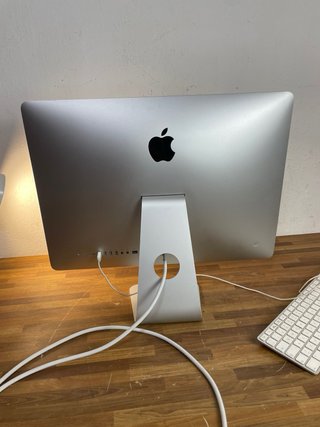 iMac 21.5" (Modello A1418)