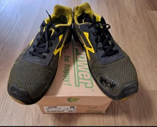 Scarpe antinfortunistiche U Power nere e gialle