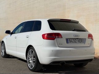 Audi A3 S line 140cv Auto