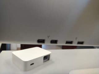 Apple Cinema HD Display 23 Widescreen