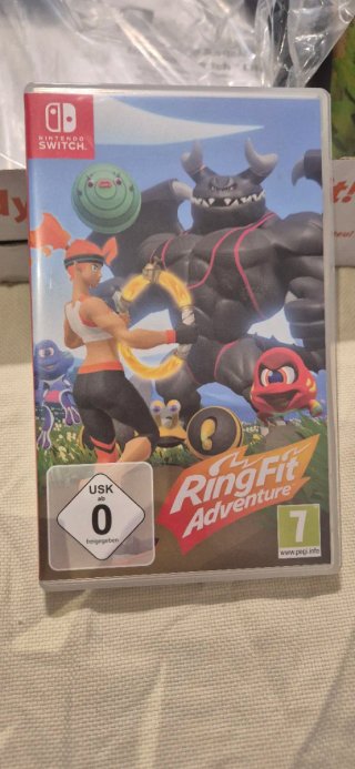 Consola Nintendo Switch V1 con juego Ring Fit adve